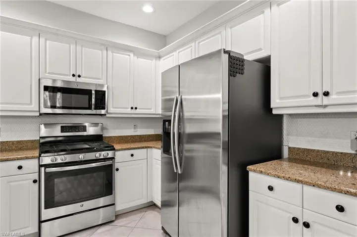 3231 Cottonwood Bend 301, Fort Myers, Florida 33905
