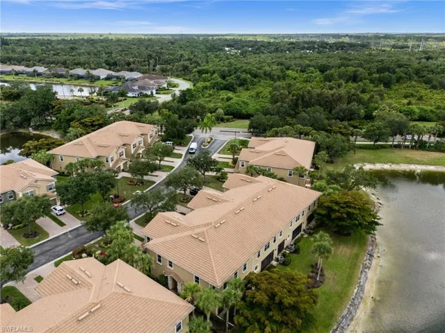 3231 Cottonwood Bend 301, Fort Myers, Florida 33905