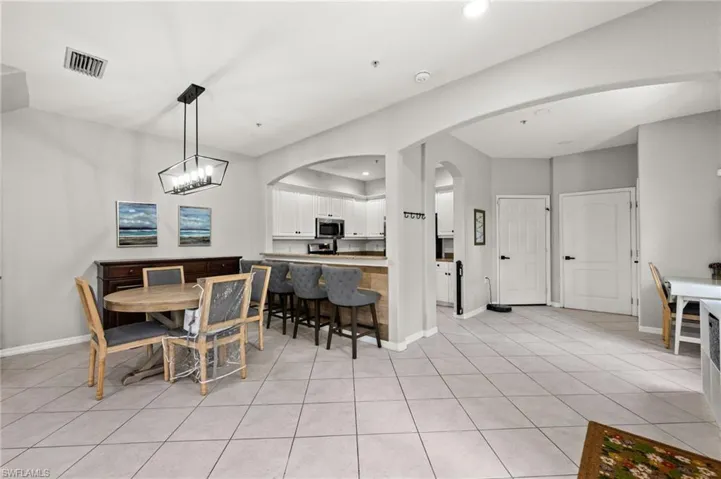 3231 Cottonwood Bend 301, Fort Myers, Florida 33905