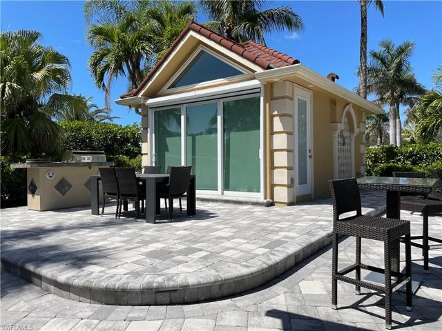 4721  Chariot  CT, NAPLES, FL 34114