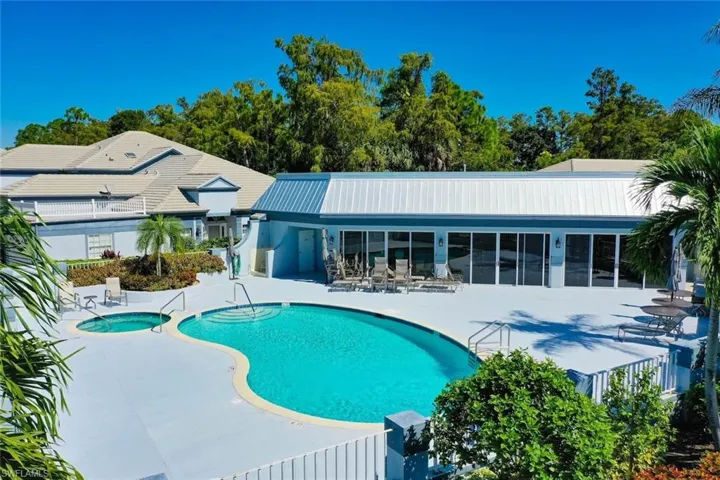 8032 Glen Abbey Cir, Fort Myers, Florida 33912