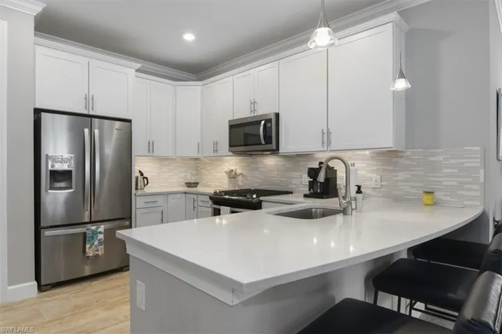 7793 Jacaranda Ln, Naples, Florida 34114