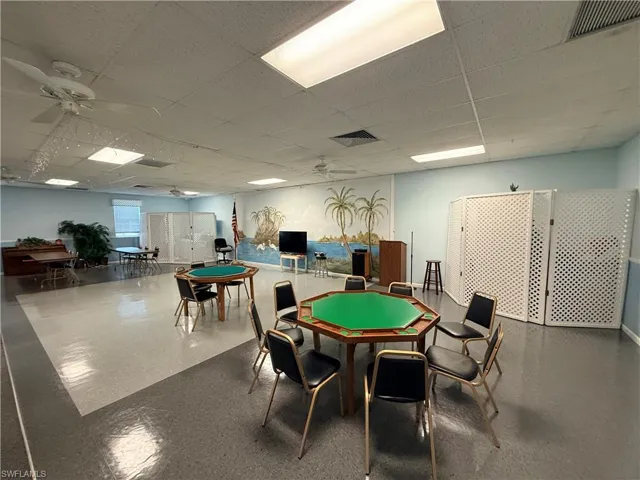 6844 Sandtrap Dr 2, Fort Myers, Florida 33919