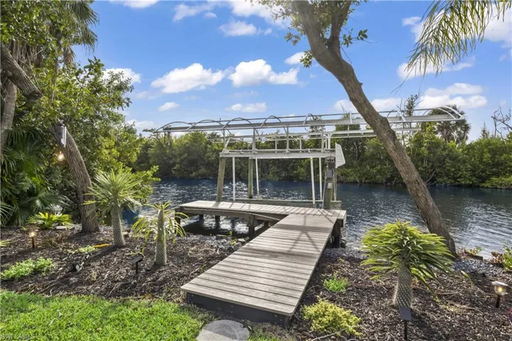 7150 Cobiac Dr, St. James City, Florida 33956