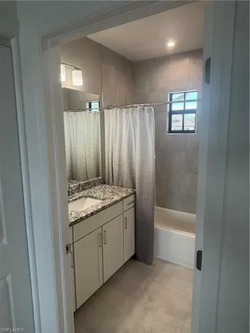 7608  Morgan  WAY, Naples, FL 34119