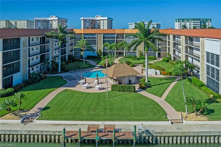 2900 Gulf Shore Blvd N # 102, Naples Fl 34103