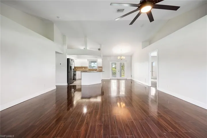 1418 Sw 11th Pl, Cape Coral, Florida 33991