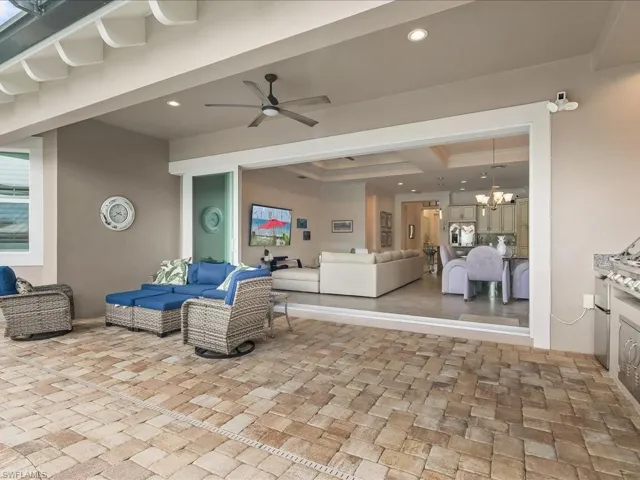 5069 Tortola Ct, Naples, Florida 34113