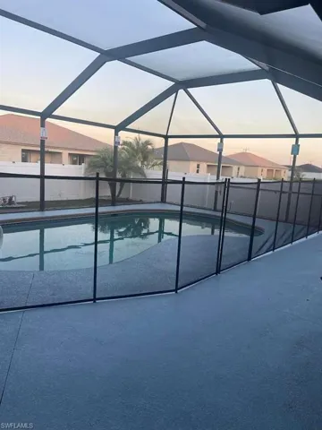 2937 Sw 8th Pl, Cape Coral, Florida 33914