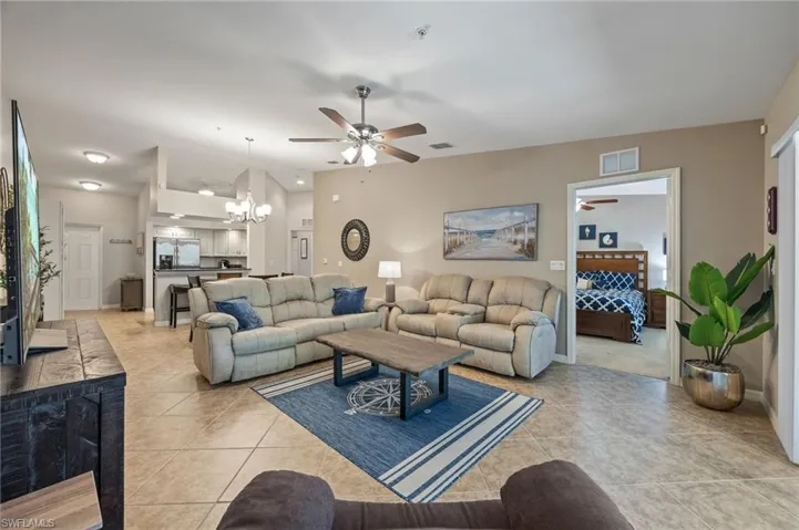 1113  Winding Pines  CIR, Cape Coral, FL 33909