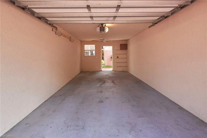 2405 Hidden Lake Dr 4705, Naples, Florida 34112