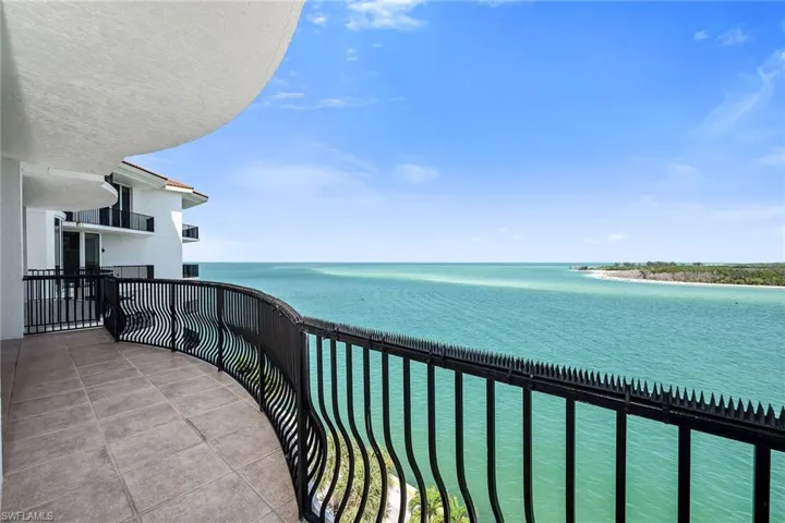 700 La Peninsula Blvd 603, Naples, Florida 34113