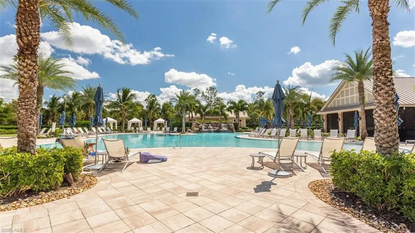 Pool , Patio, and Resturaunt