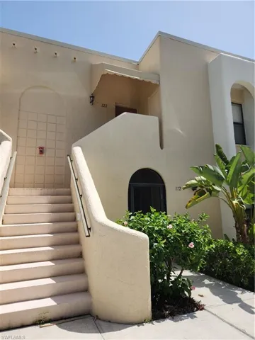 3320 Olympic Dr #122