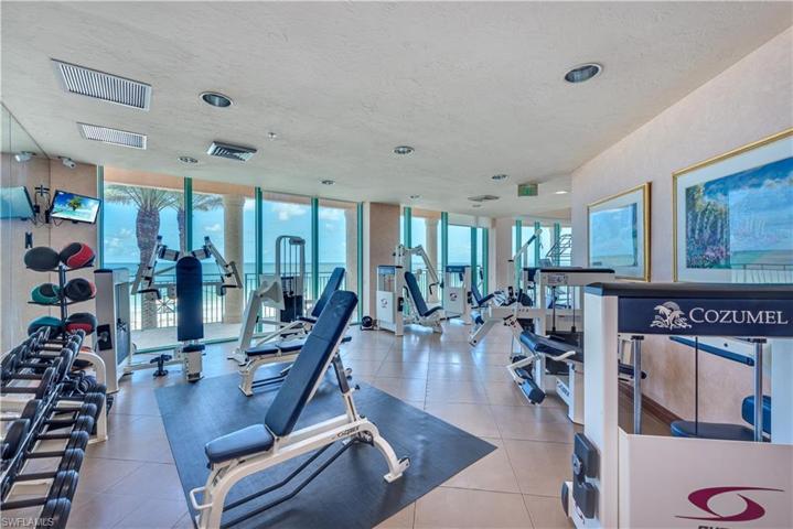 960  Cape Marco  DR, MARCO ISLAND, FL 34145