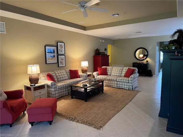 12854  Carrington  CIR, Naples, FL 34105