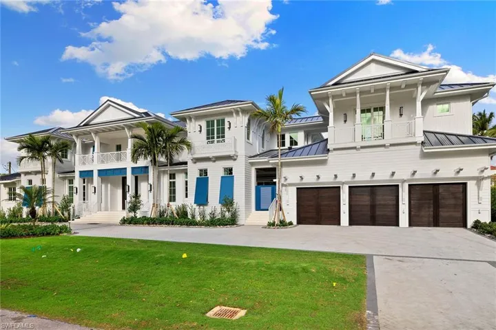 2131 Marina Dr, Naples, Florida 34102
