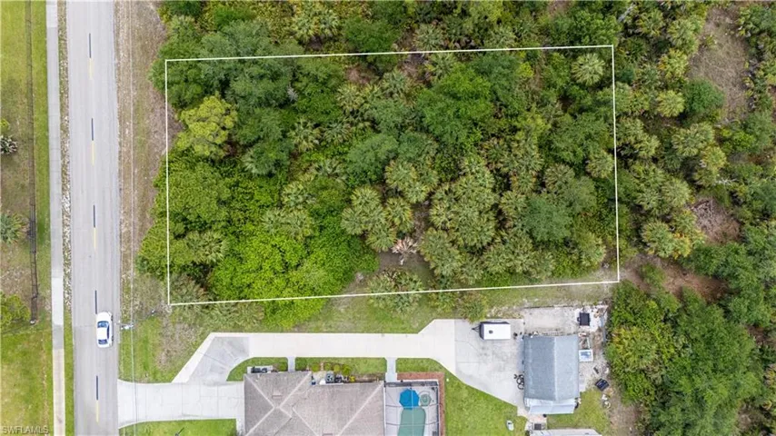 104 6th St, Lehigh Acres, Florida 33972