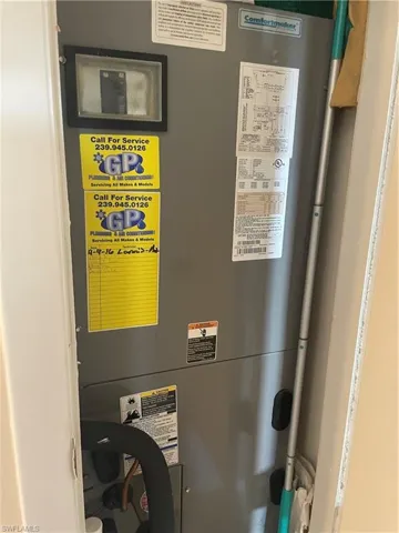 Utility room with heating unit