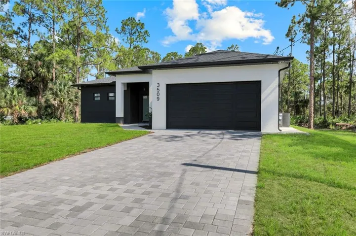 3509 63rd St W, Lehigh Acres, Florida 33971