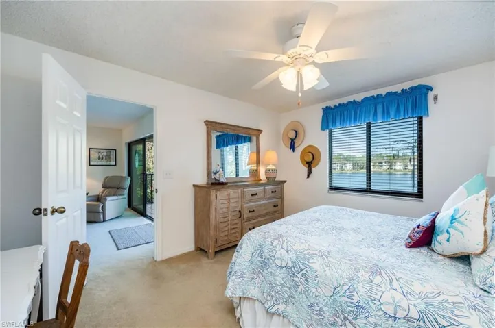 5716  Deauville  CIR, Naples, FL 34112