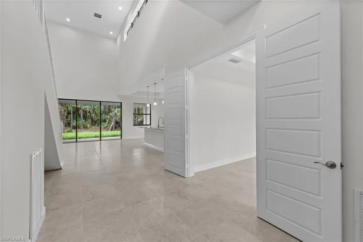 3341  12th SE AVE, Naples, FL 34117