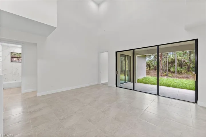 3341  12th SE AVE, Naples, FL 34117