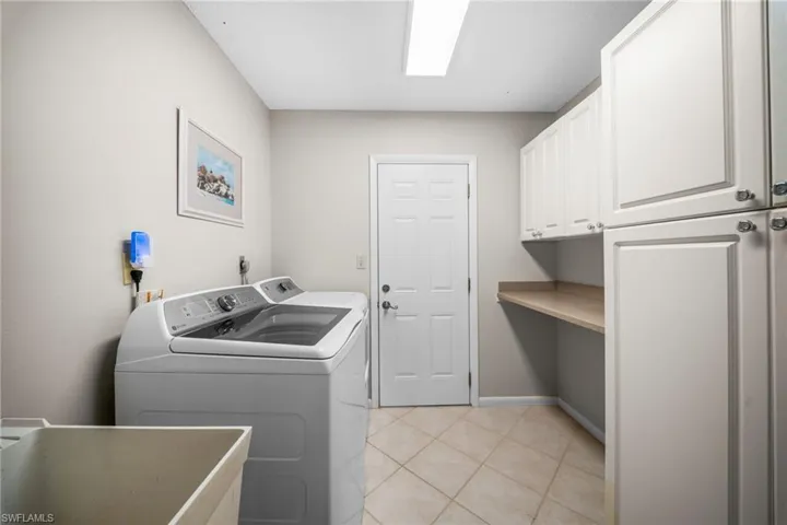 13264 Tall Pine Cir, Fort Myers, Florida 33907