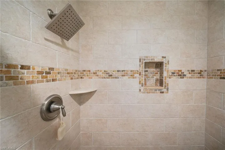 13264 Tall Pine Cir, Fort Myers, Florida 33907