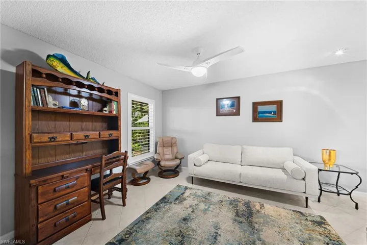 13264 Tall Pine Cir, Fort Myers, Florida 33907