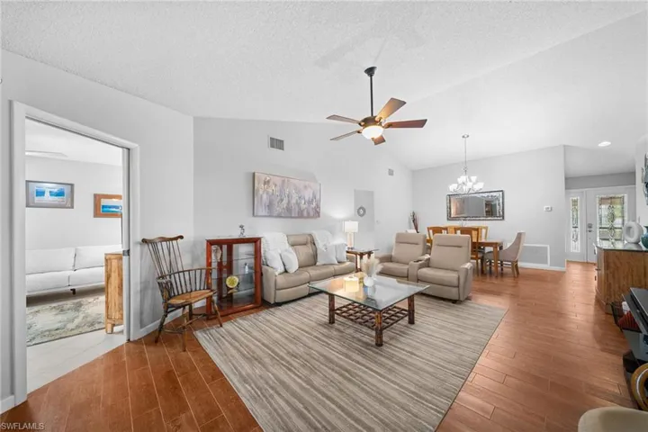 13264 Tall Pine Cir, Fort Myers, Florida 33907