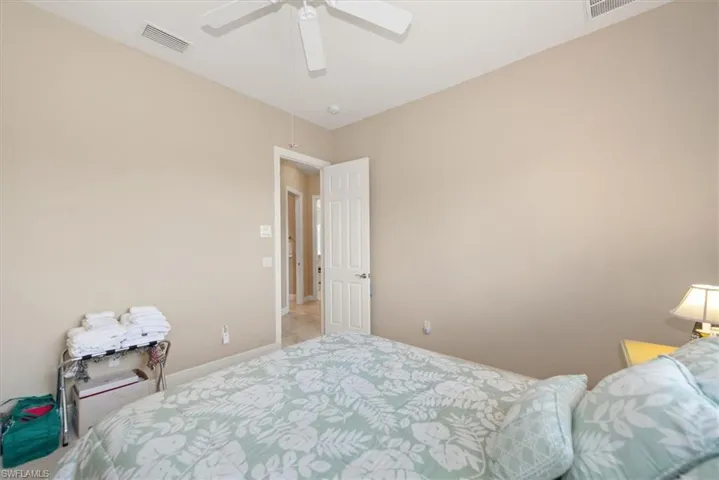 Guest bedroom 3