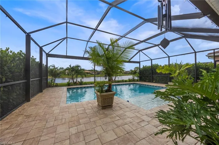 16037 Palmetto Prairie Dr, Alva, Florida 33920