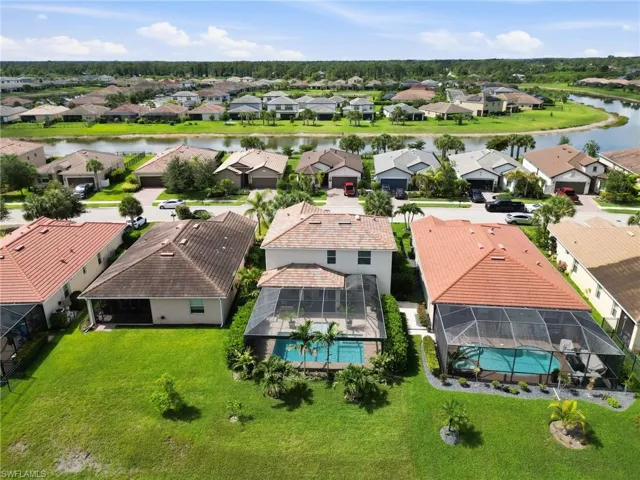 16037 Palmetto Prairie Dr, Alva, Florida 33920