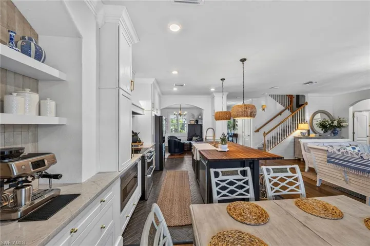 16037 Palmetto Prairie Dr, Alva, Florida 33920