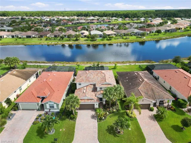 16037 Palmetto Prairie Dr, Alva, Florida 33920