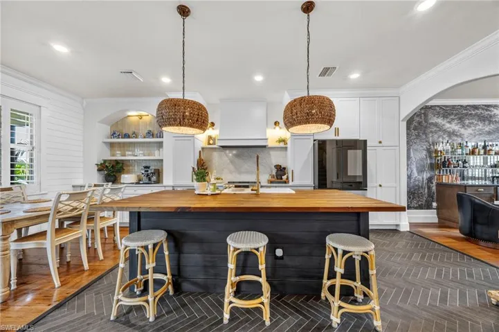 16037 Palmetto Prairie Dr, Alva, Florida 33920