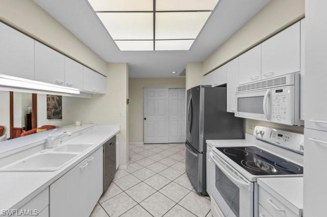 6573  Marissa  LOOP, Naples, FL 34108