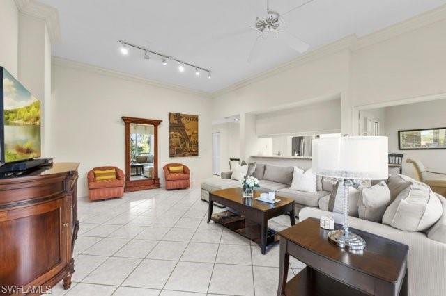 6573  Marissa  LOOP, Naples, FL 34108
