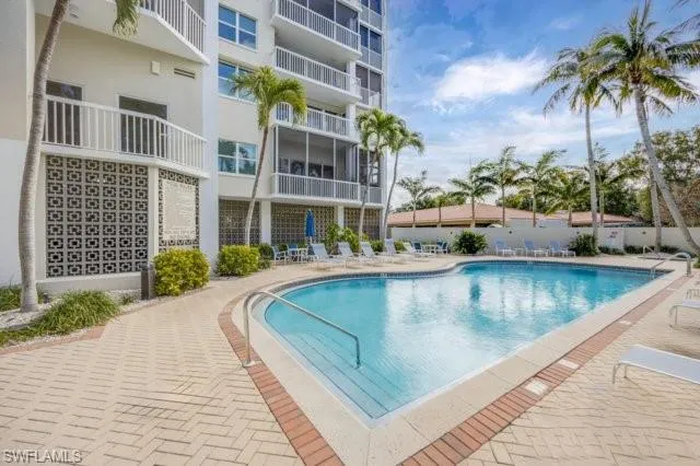 6573  Marissa  LOOP, Naples, FL 34108