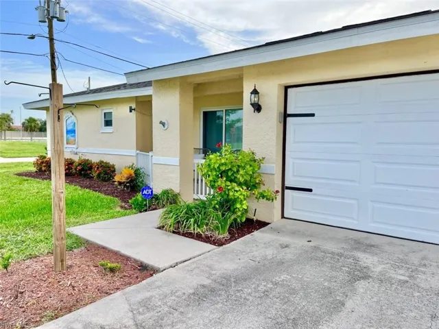 2314 Se 18th Pl, Cape Coral, Florida 33990