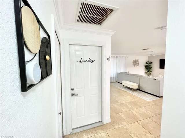 2314 Se 18th Pl, Cape Coral, Florida 33990
