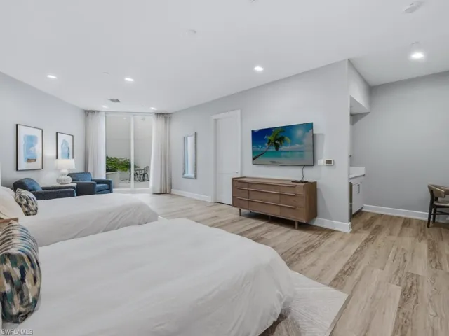 Building Guest Suite