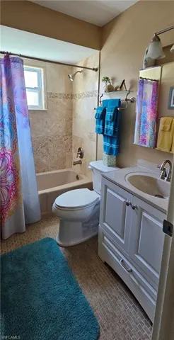 4912 SW 9th PL, CAPE CORAL FL 33914