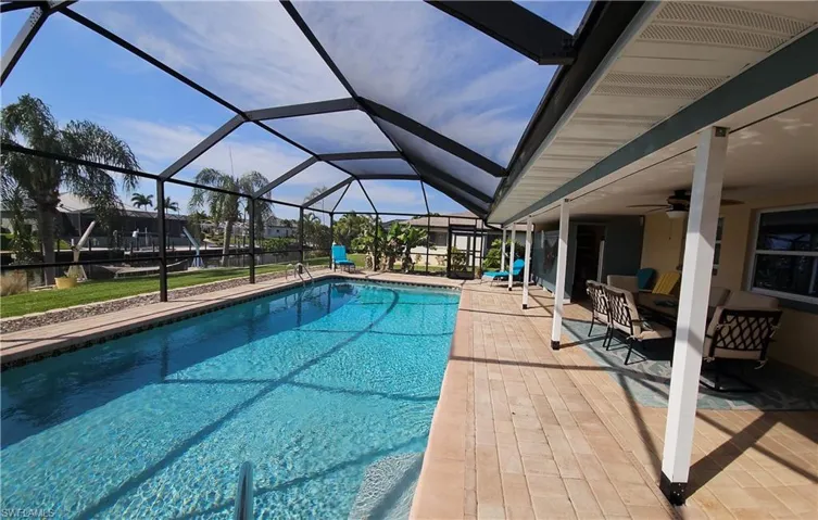4912 SW 9th PL, CAPE CORAL FL 33914