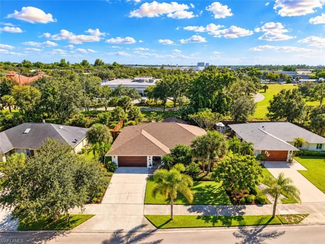 2346 River Reach Dr, Naples, Florida 34104