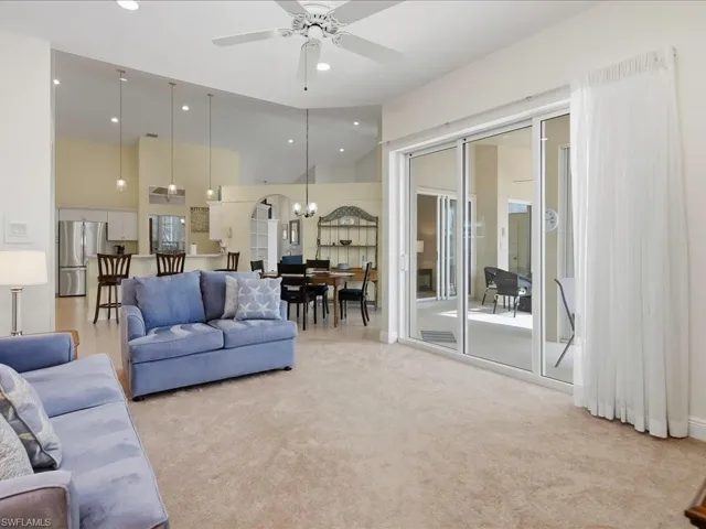 6670 Huntley Ln N, Naples, Florida 34104