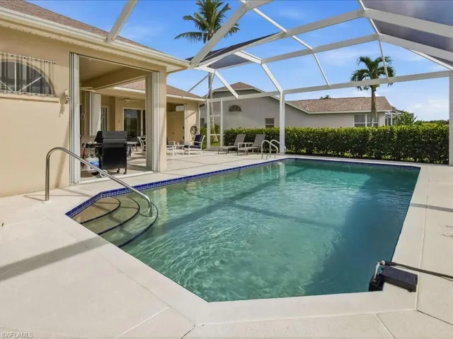 6670 Huntley Ln N, Naples, Florida 34104