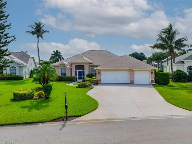 6670 Huntley Ln N, Naples, Florida 34104