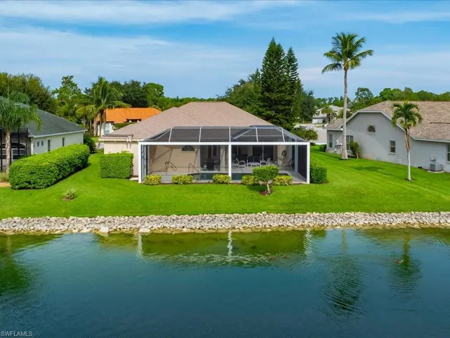 6670 Huntley Ln N, Naples, Florida 34104
